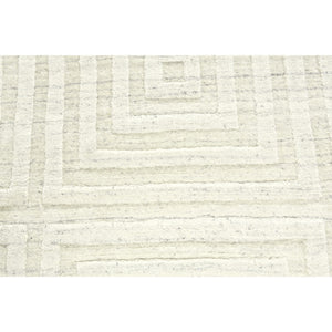 Homeroots 6' X 9' Ivory Geometric Hand Woven Area Rug Ivory Viscose 511188