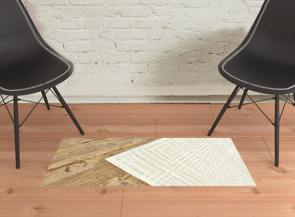 Homeroots 2' X 3' Ivory Geometric Hand Woven Area Rug Ivory Viscose 511190