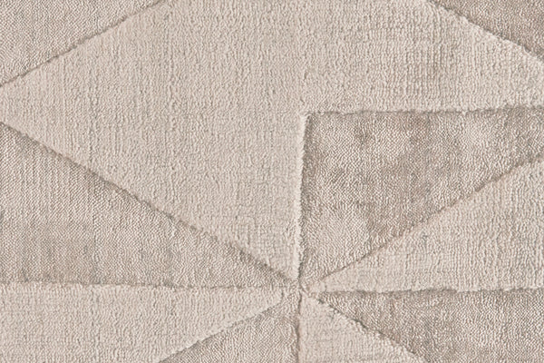 Homeroots 5' X 8' Taupe Geometric Hand Woven Area Rug Taupe Viscose 511192