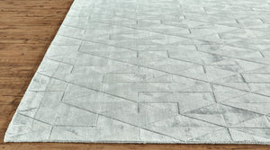Homeroots 4' X 6' Gray Geometric Hand Woven Area Rug Gray,Ivory,Silver Viscose 511194