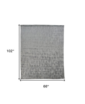 Homeroots 5' X 8' Gray Geometric Hand Woven Area Rug Gray,Ivory,Silver Viscose 511195