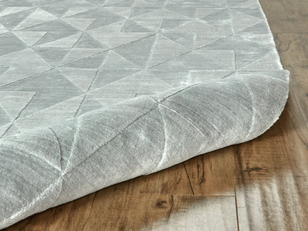 Homeroots 8' Gray Ivory And Silver Geometric Hand Woven Runner Rug Gray,Ivory,Silver Viscose 511198