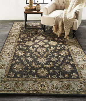 HomeRoots 8' Gray and Ivory Floral Hand-Tufted Wool Area Rug – Elegant, Durable, Stain-Resistant Design for Homes 8' X 11' 511266