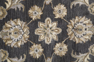 HomeRoots 8' Gray and Ivory Floral Hand-Tufted Wool Area Rug – Elegant, Durable, Stain-Resistant Design for Homes 8' X 11' 511266