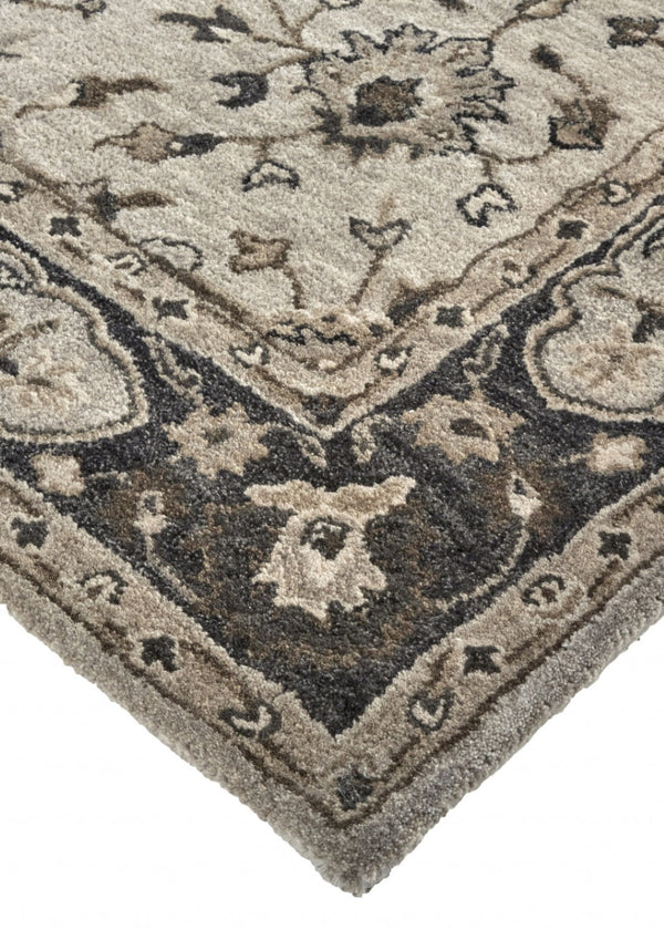 HomeRoots 4' Gray and Ivory Wool Floral Hand-Tufted Area Rug - Timeless Comfort and Durability for Any Room 4' X 6' 511272