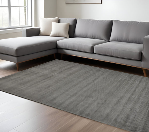 Homeroots 4' Hand Woven Area Rug - Unique Artisan Crafted Design For Stylish Home Décor And Comfort 8' X 11' Viscose 511333