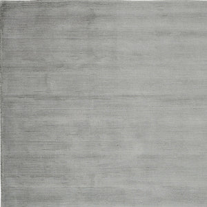 Homeroots 4' Hand Woven Area Rug - Unique Artisan Crafted Design For Stylish Home Décor And Comfort 8' X 11' Viscose 511345