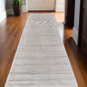 Homeroots 4' Hand Woven Area Rug - Unique Artisan Crafted Design For Stylish Home Décor And Comfort Gray,Silver Viscose 511353
