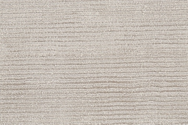 Homeroots 4' Hand Woven Area Rug - Unique Artisan Crafted Design For Stylish Home Décor And Comfort 4' X 6' Viscose 511355