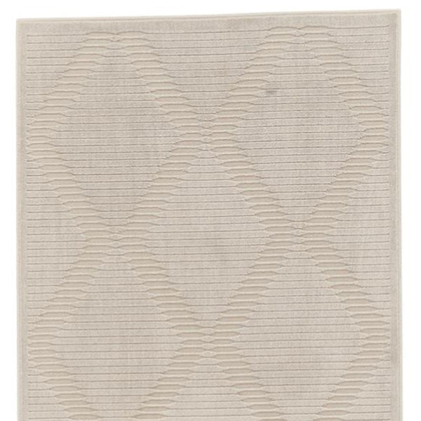 HomeRoots 5' Ivory Geometric Area Rug - Stylish, Durable, and Easy-Care Addition to Any Living Space Decor 8' Runner 511370