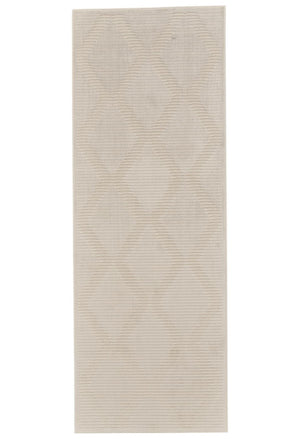 HomeRoots 5' Ivory Geometric Area Rug - Stylish, Durable, and Easy-Care Addition to Any Living Space Decor 8' Runner 511370