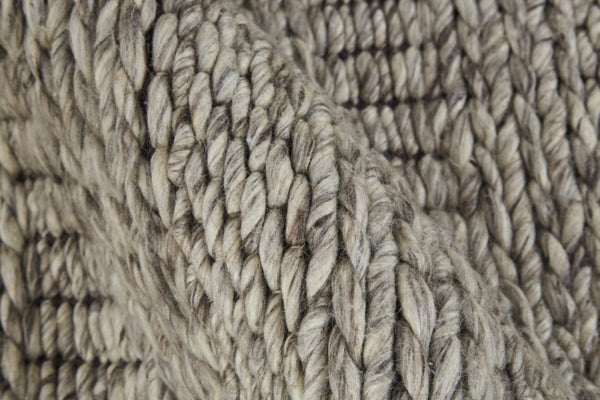 HomeRoots 4' Gray and Ivory Wool Hand-Woven Area Rug - Timeless, Durable, and Stain-Resistant for Any Space 10' X 13' 511394