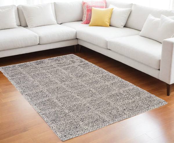 Homeroots 8' X 11' Gray And Ivory Wool Plaid Hand Woven Area Rug Ivory,Gray,Black Wool 511409