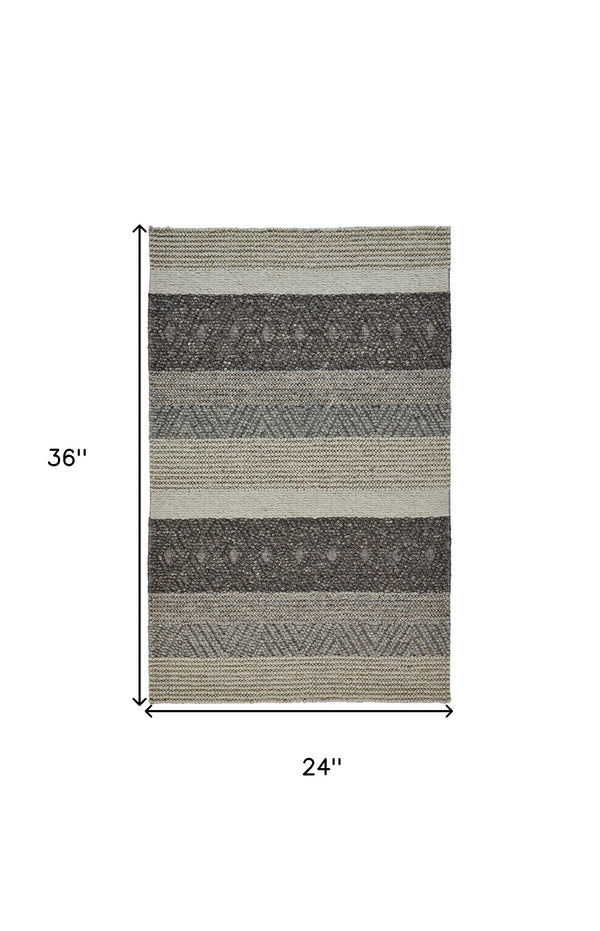 Homeroots 2' X 3' Gray Wool Floral Hand Woven Area Rug  Wool 511414