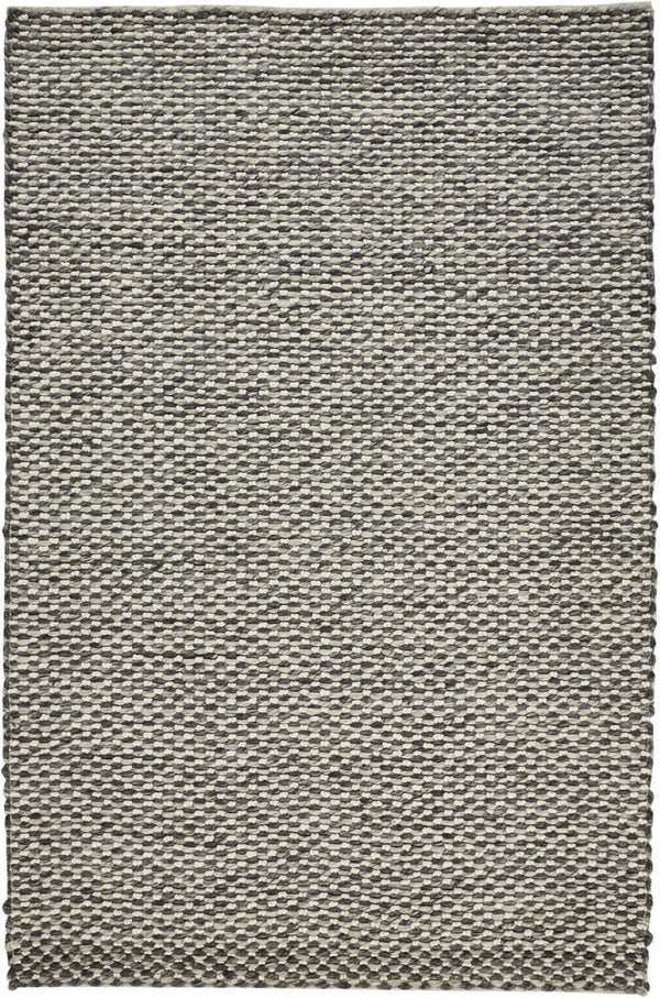 HomeRoots 5' Elegant Gray and Ivory Floral Hand Woven Wool Area Rug for Timeless Home Décor and Comfort 5' X 8' 511416