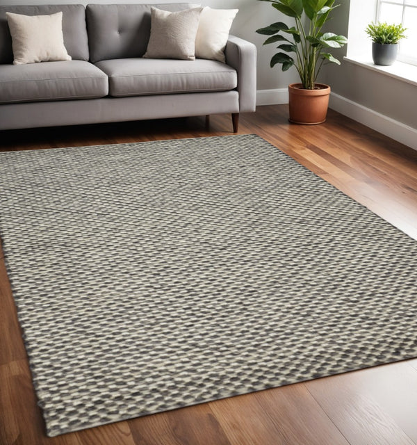 HomeRoots 5' Elegant Gray and Ivory Floral Hand Woven Wool Area Rug for Timeless Home Décor and Comfort 5' X 8' 511416