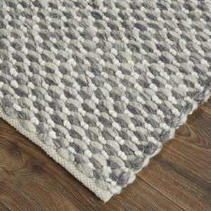 HomeRoots 5' Elegant Gray and Ivory Floral Hand Woven Wool Area Rug for Timeless Home Décor and Comfort 5' X 8' 511416