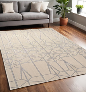 HomeRoots 5' Contemporary Stain-Resistant Geometric Area Rug in White, Silver, and Gray for Modern Spaces 5' X 8' 511476