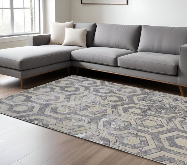 HomeRoots 4' Transform Your Space with a Gray Taupe and Silver Abstract Area Rug for Modern Elegance 7' X 10' 511485