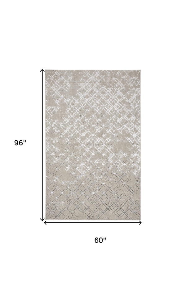 Homeroots 5' X 8' Silver Gray And White Abstract Stain Resistant Area Rug  Polyester 511495