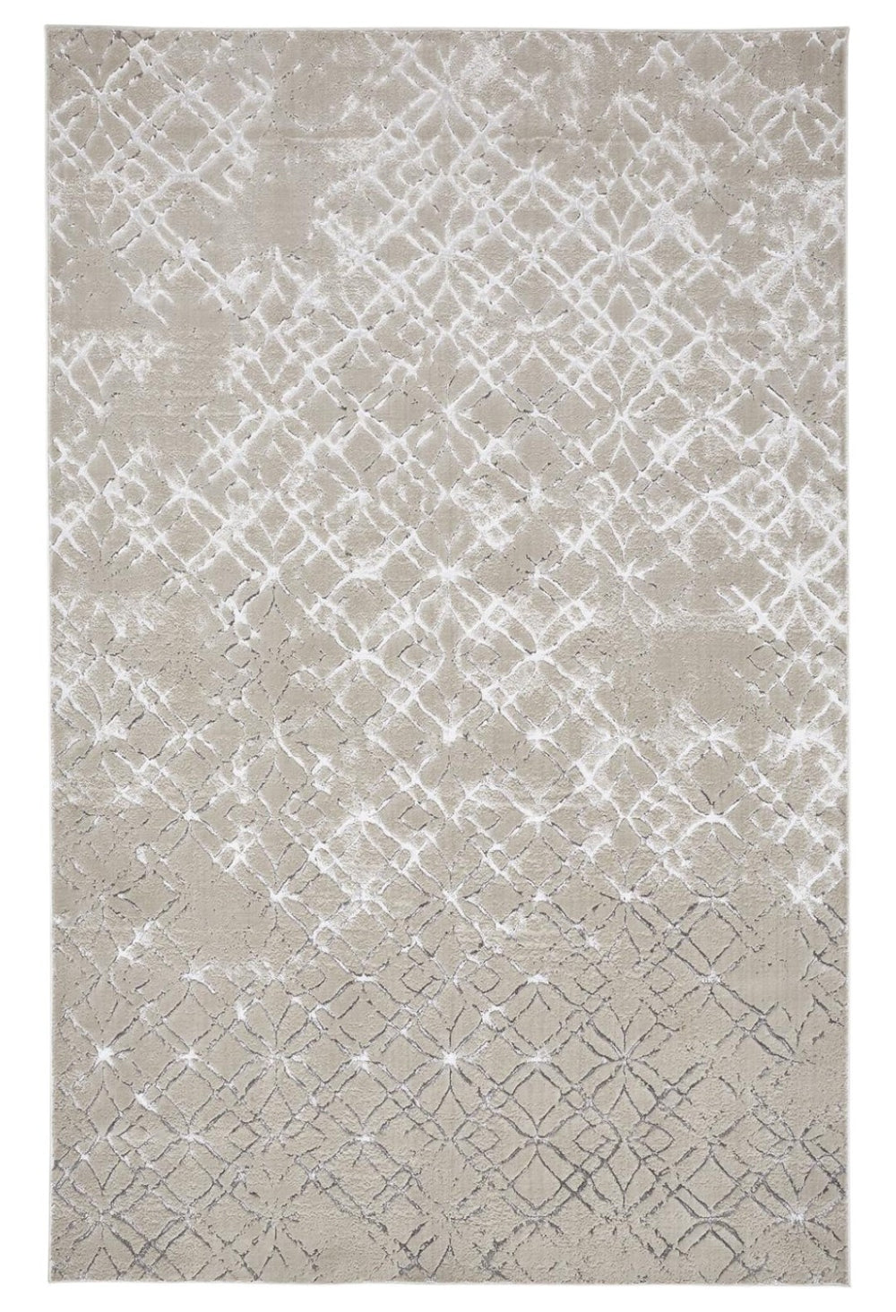 HomeRoots 4' Elegant Tan Silver Gray Quatrefoil Area Rug – Timeless Moroccan Design for Any Home Décor 7' X 10' 511497