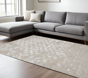 HomeRoots 4' Elegant Tan Silver Gray Quatrefoil Area Rug – Timeless Moroccan Design for Any Home Décor 10' X 13' 511500