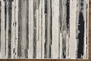 HomeRoots 4' Stylish Black and Silver Abstract Area Rug for Living Rooms, Bedrooms, and Home Offices - Non-Skid 5' X 8' 511519