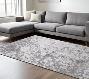 HomeRoots 4' Contemporary Silver Gray and White Abstract Area Rug - Elegant Design for Modern Spaces 7' X 10' 511533