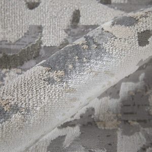 HomeRoots 4' Contemporary Silver Gray and White Abstract Area Rug - Elegant Design for Modern Spaces 12' X 18' 511539