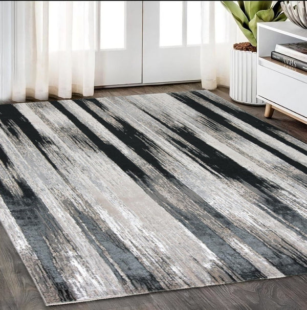 HomeRoots 4' Abstract Power Loomed Area Rug in Black, Silver, and Gray - Modern, Durable Design for Any Space 5' X 8' 511555