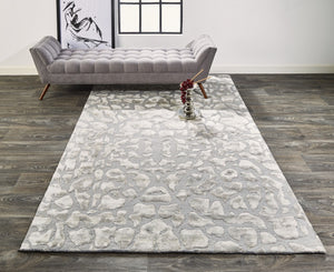 HomeRoots 5' Gray and Silver Abstract Handmade Area Rug - Contemporary Soft Texture for Any Room Decor 8' X 11' 511580
