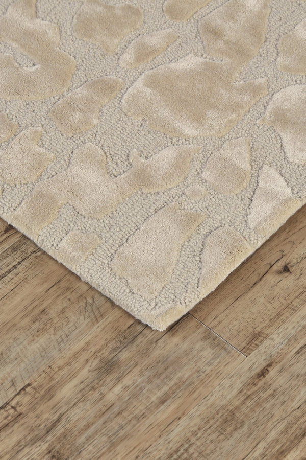 HomeRoots 5' Gray and Silver Abstract Handmade Area Rug - Contemporary Soft Texture for Any Room Decor 4' X 6' 511583