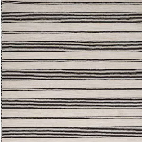 Homeroots 4' X 6' Black And White Striped Dhurrie Hand Woven Stain Resistant Area Rug Black,White Other Material 511657