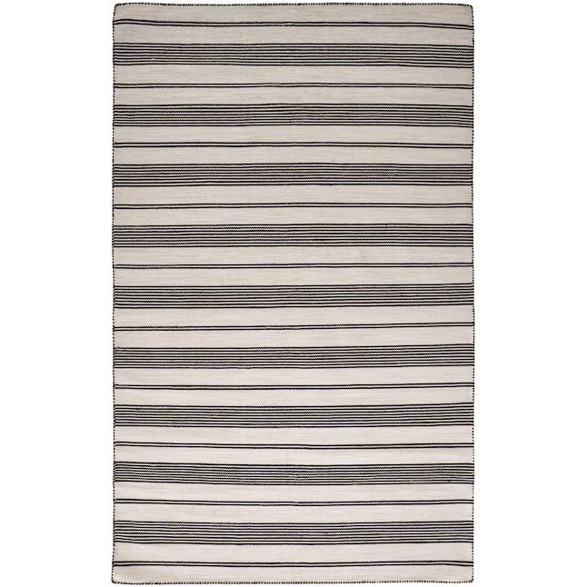 Homeroots 4' X 6' Black And White Striped Dhurrie Hand Woven Stain Resistant Area Rug Black,White Other Material 511657
