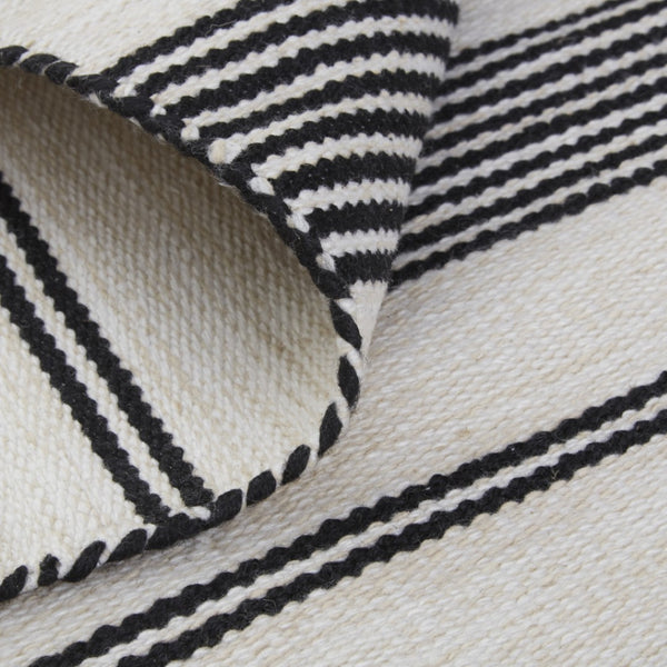HomeRoots 4' Hand Woven Black and White Striped Area Rug - Eco-Friendly, Durable, and Stylish for Any Room 8' X 11' 511659