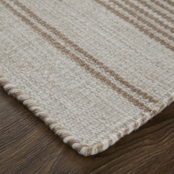 Homeroots 5' X 8' Ivory And Taupe Striped Dhurrie Hand Woven Stain Resistant Area Rug Ivory,Taupe Other Material 511677