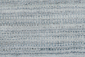 Homeroots 4' X 6' Blue And Gray Ombre Hand Woven Area Rug Blue,Gray Viscose 511729