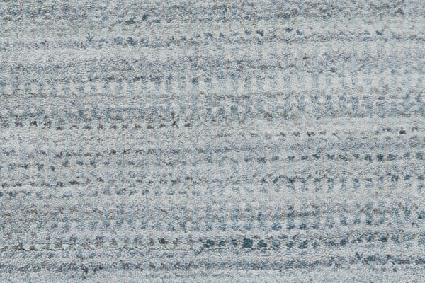 HomeRoots 5' Hand-Woven Ombre Area Rug - Unique Artisan Craftsmanship in Soothing Blue and Green Tones 5' X 8' 511730