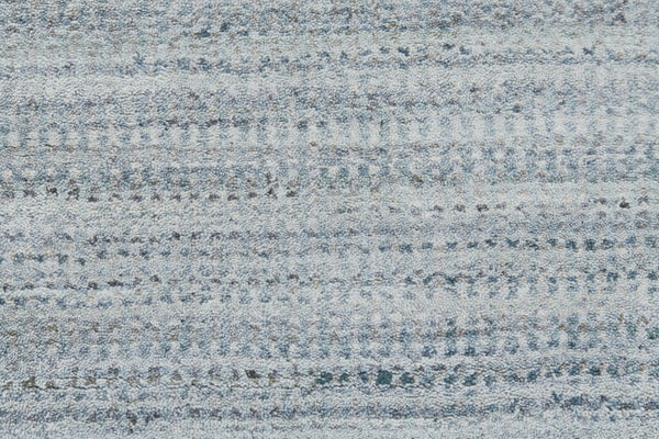 Homeroots 5' X 8' Blue And Gray Ombre Hand Woven Area Rug Blue,Gray Viscose 511730