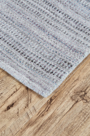 HomeRoots 5' Hand-Woven Ombre Area Rug - Unique Artisan Craftsmanship in Soothing Blue and Green Tones 8' X 11' 511738