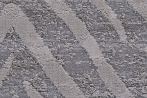 HomeRoots 5' Contemporary Gray and Silver Abstract Area Rug - Durable, Stain-Resistant Design for Modern Spaces 5' X 8' 511771