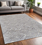 Homeroots 5' X 8' Gray And Ivory Geometric Hand Woven Area Rug  Viscose 511796