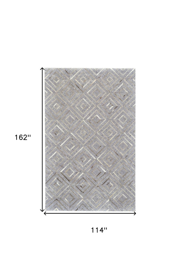 HomeRoots 5' Gray and Ivory Geometric Hand-Woven Area Rug - Contemporary Design for Any Room Décor 10' X 13' 511798