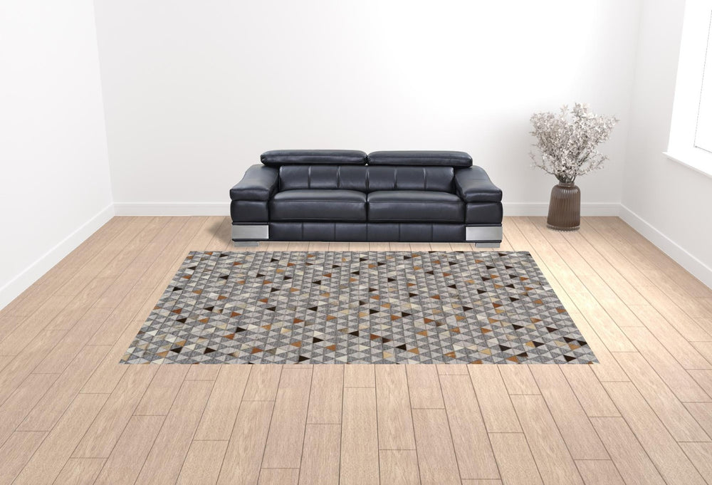 HomeRoots 5' Hand-Woven Geometric Area Rug in Gray, Ivory & Brown - Unique Artisan Design for Any Space 10' X 13' 511802