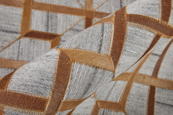 Homeroots 2' Gray Ivory And Brown Geometric Hand Woven Area Rug – Artisan Crafted For Style And Warmth 2' X 3' Viscose 511811