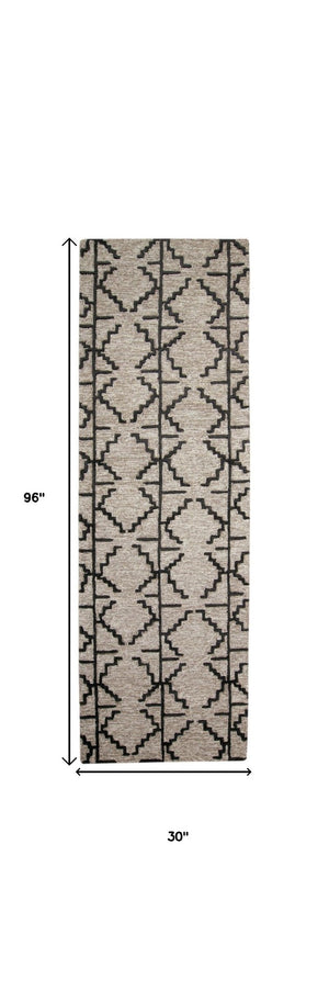 HomeRoots 4' Hand-Tufted Wool Geometric Area Rug in Black and Taupe - Soft, Durable, Unique, and Stylish 8' Runner 511836