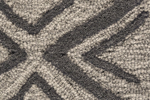 HomeRoots 4' Handcrafted Wool Geometric Area Rug in Black, Taupe, and Gray – Modern Style for Your Home 4' X 6' 511838