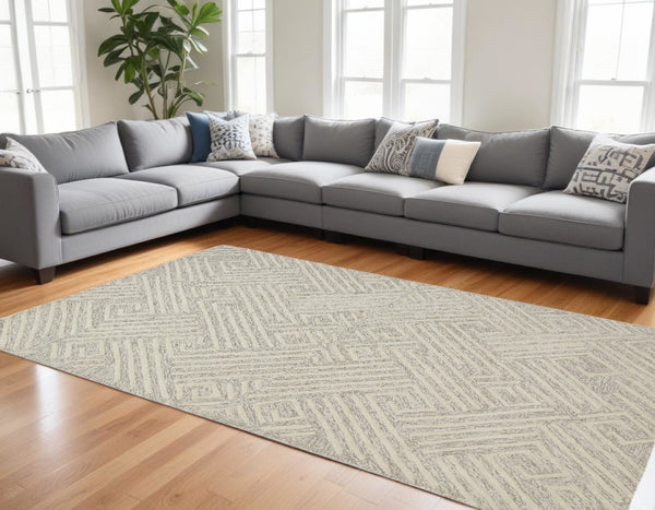 HomeRoots 4' Handmade Wool Area Rug with Geometric Design - Stain Resistant, Soft, and Stylish for Any Room 10' X 13' 511865