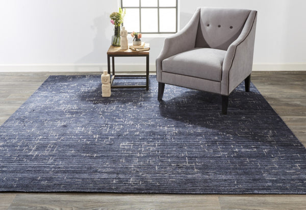 HomeRoots 5' Hand-Woven Blue and Ivory Abstract Area Rug - Contemporary Artistry for Modern Living Spaces 5' X 8' 511911