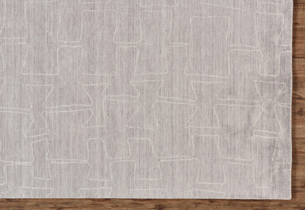 HomeRoots 4' Hand-Woven Gray and Ivory Abstract Area Rug - Artisan Crafted, Durable, and Modern Décor Accent 5' X 8' 511921